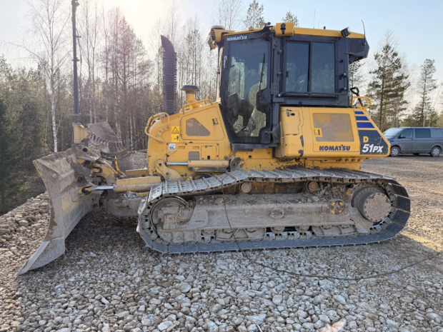 komatsu-d51-scaled