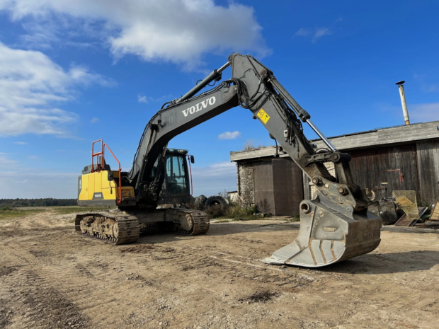 volvo-ec220el-adblue-dpf-egr
