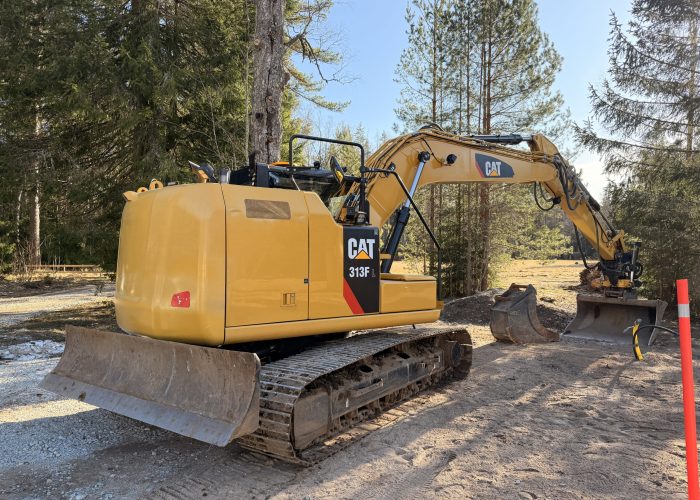 CATERPILLAR 313F ekskavaatori AdBlue eemaldamine. AdBlue eemaldus.