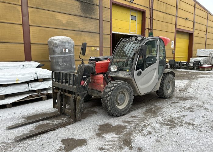 Manitou MT625 laaduri DPF tahmafiltri eemaldus ja EGR klapi eemaldus. DPF OFF ja EGR OFF.
