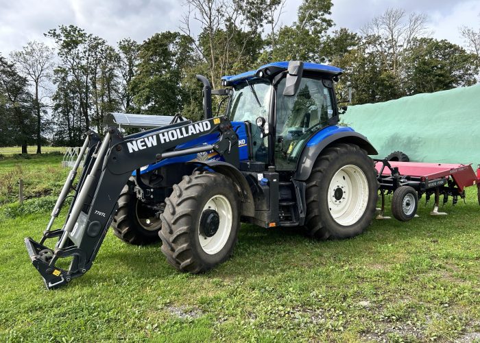 New Holland T6.180 traktori AdBlue, DPF tahmafiltri ja EGR klapi eemaldus.