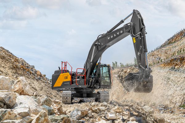 Ehitus- ja töömasinate eemaldamine, tahmafiltri eemaldamine, EGR klapi eemaldamine