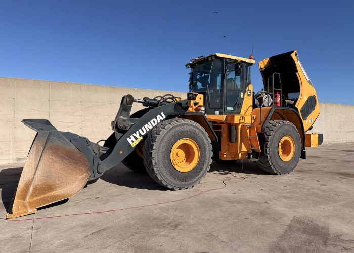 HYUNDAI HL970A laadur sai lahenduse AdBlue, DPF, EGR probleemidele. AdBlue eemaldus, DPF ehk tahmafiltri eemaldus, EGR klapi eemaldus.