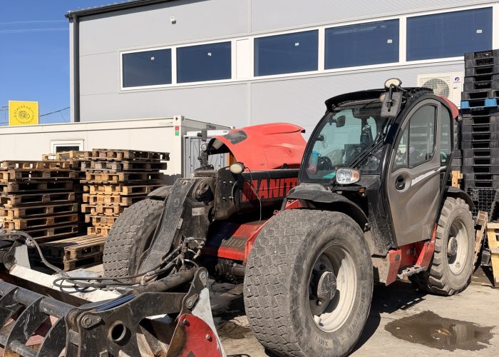 Manitou MLT741 teleskooplaaduri AdBlue eemaldamine, DPF ehk tahmafiltri eemaldamine, EGR klapi eemaldamine.